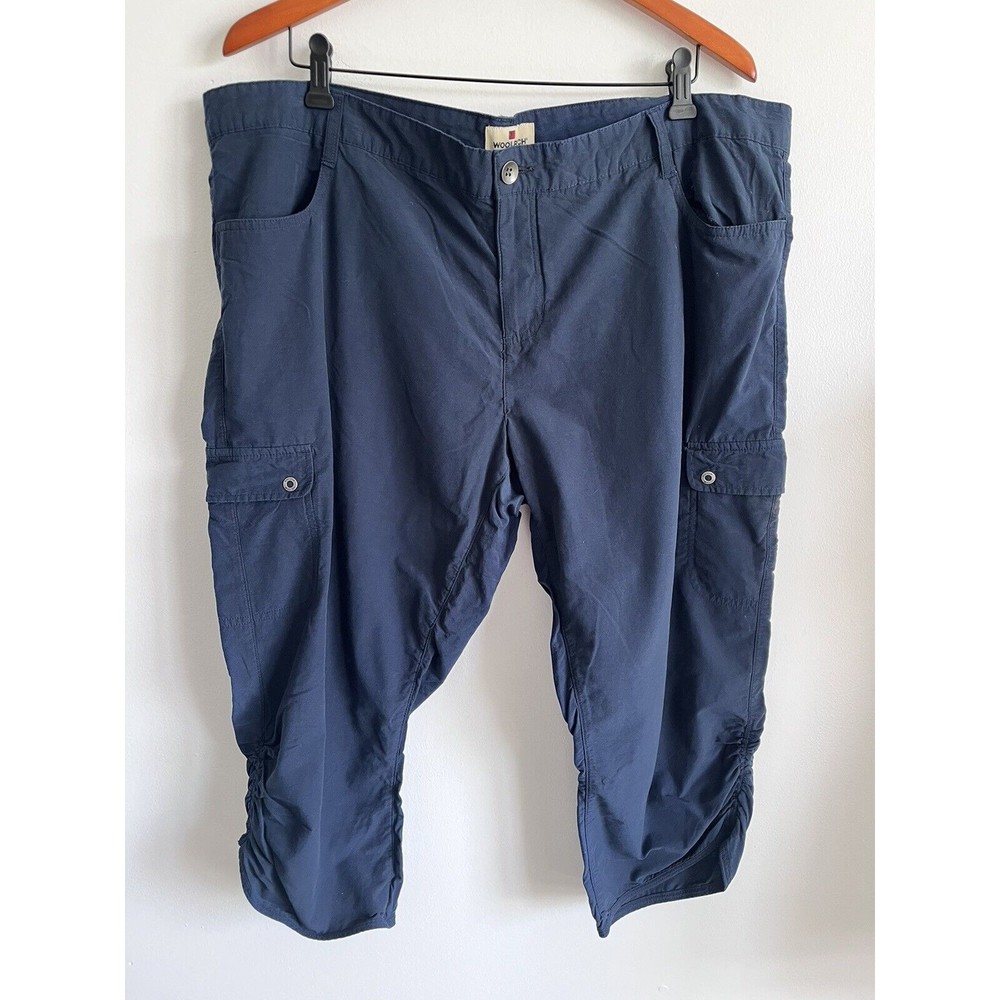 ✅SOLD Woolrich Navy Blue Ruched Legs Hiking Capris Crop Cargo Pants Size 14 - Picture 1 of 13